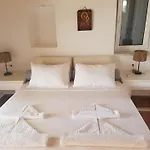 The Stone House アンティパロス島
